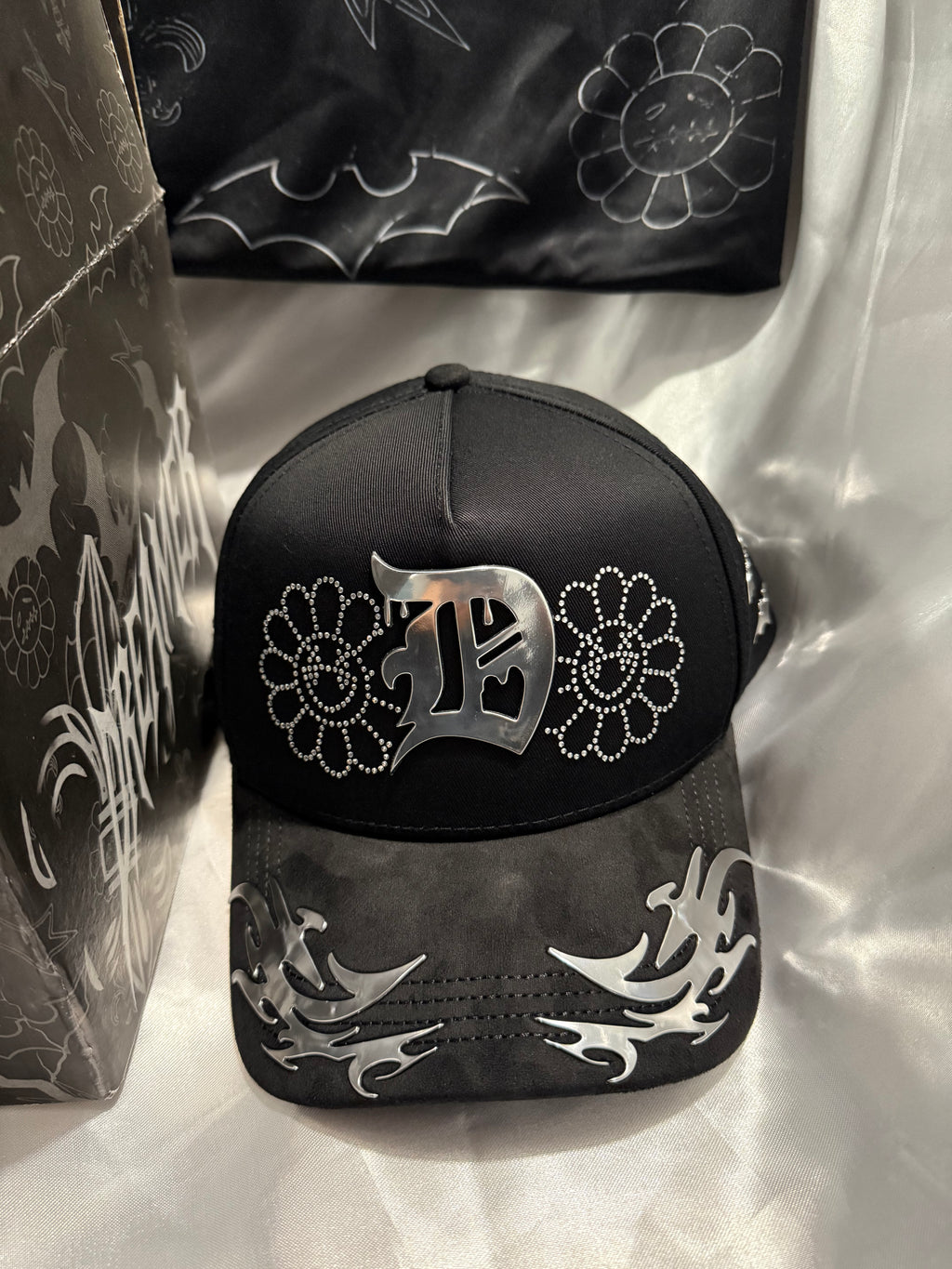 GORRA ANYMORE,FAME CLUB, INNEDIT, FC FULL SET