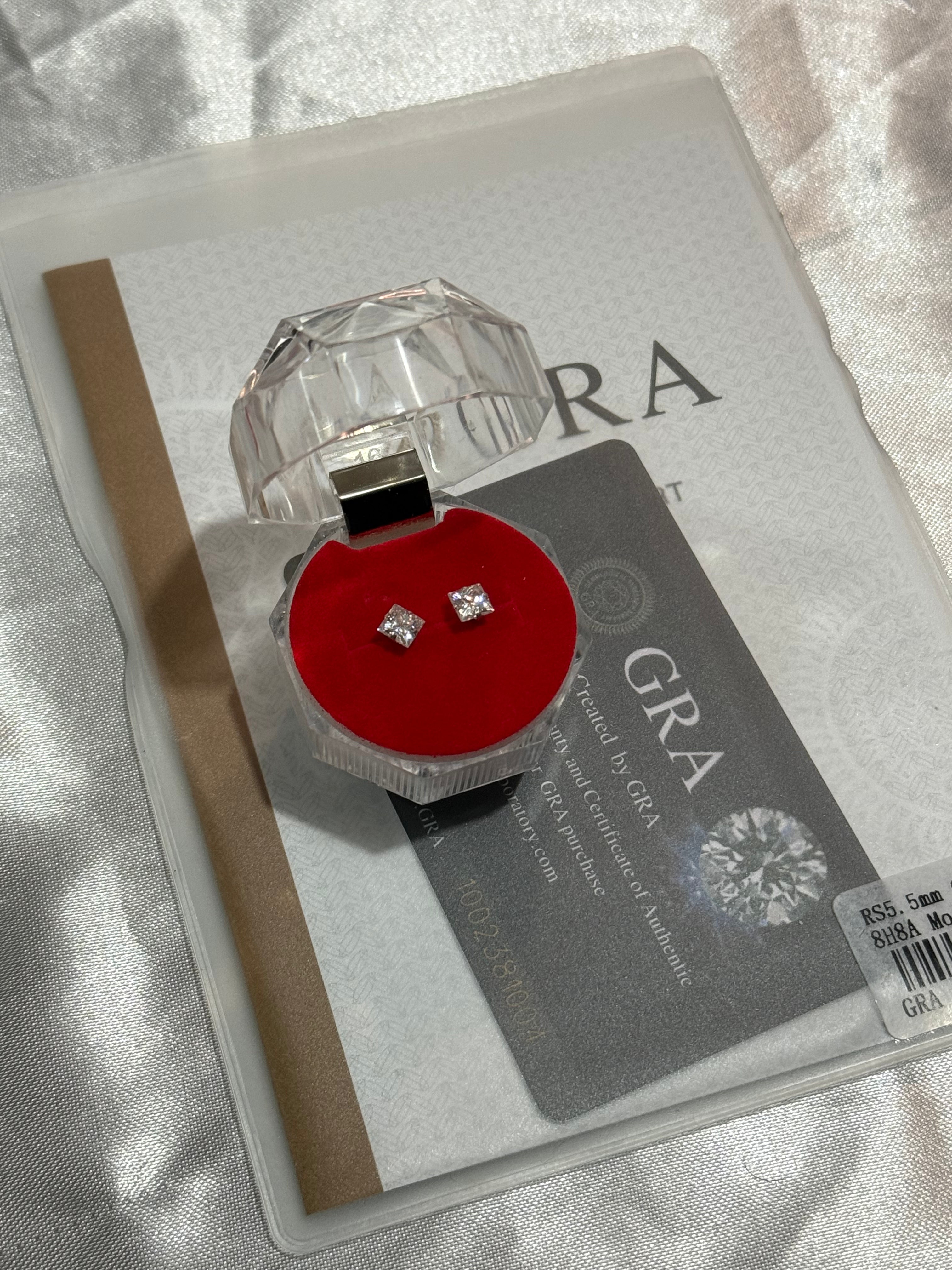 ARETES DE MOISANITA CUADRADOS CON CERTIFICADO