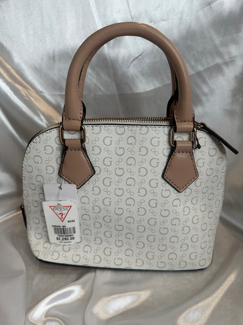 BOLSA GUESS CON CUBRE POLVO